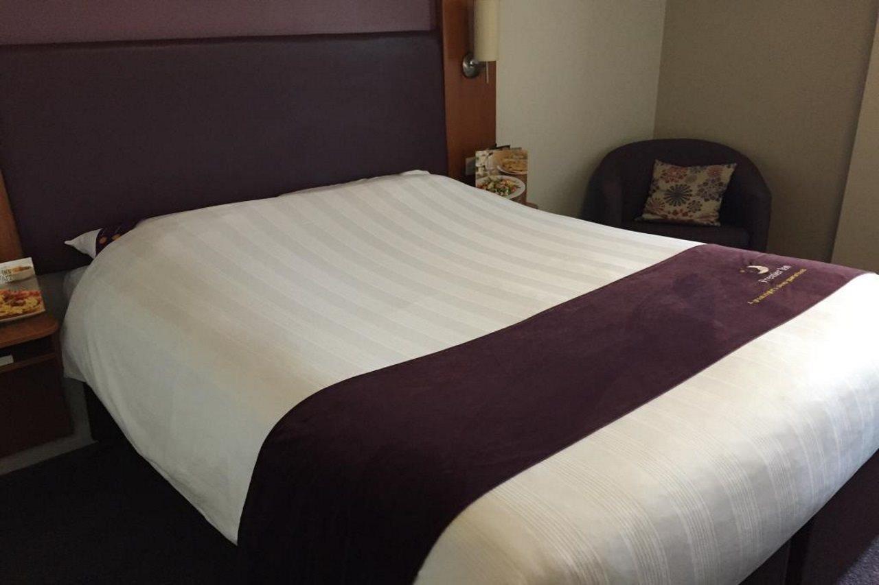 Premier Inn Brentwood Exterior photo